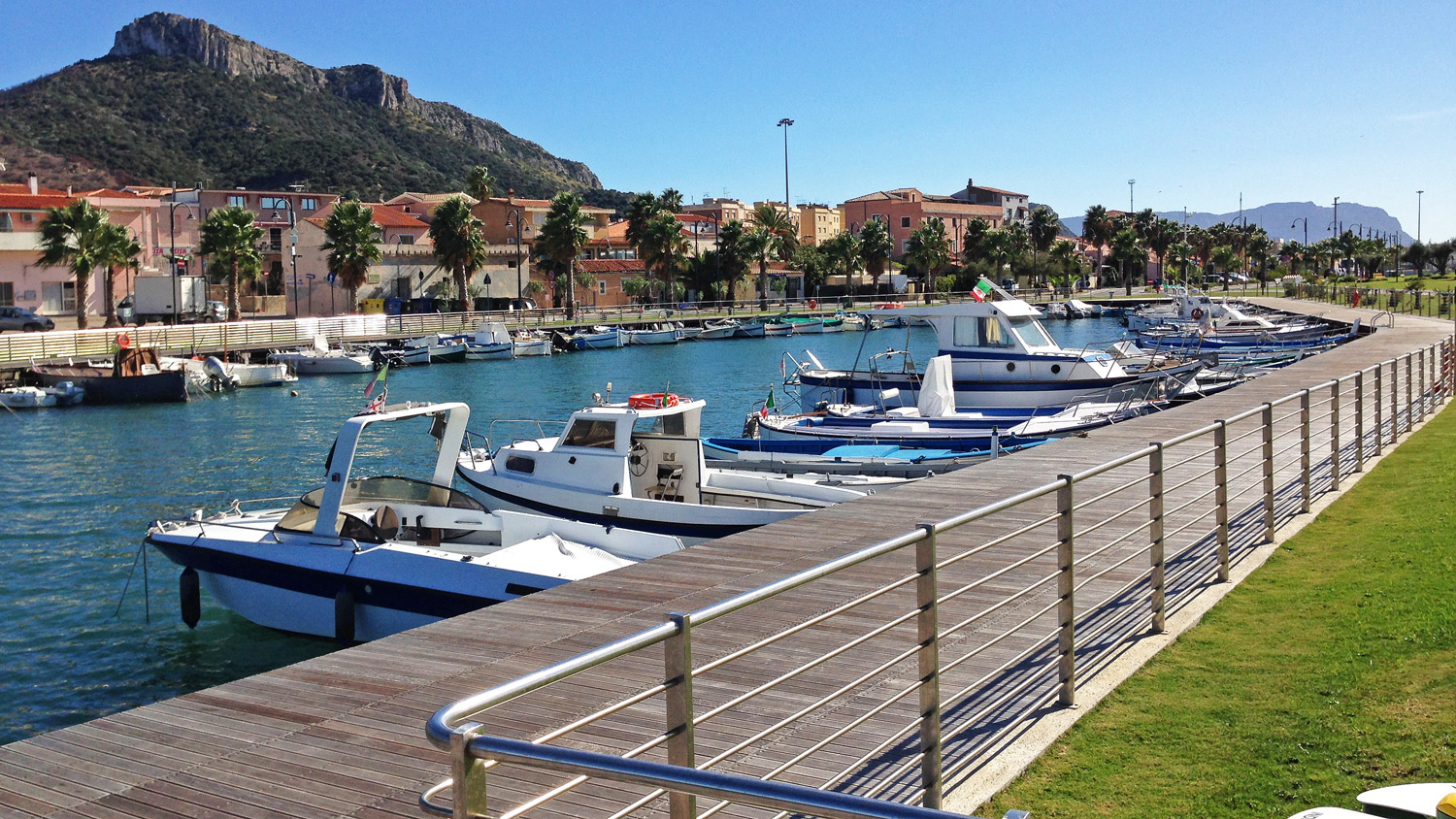 Boats Project Golfo Aranci Waterfront - Eng. Ritossa